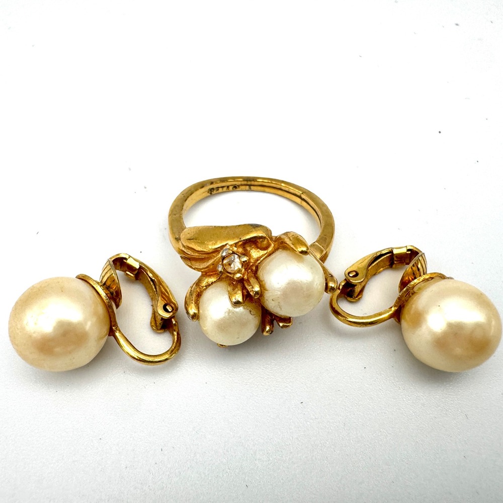Vintage SETA Faux Pearl Ring Earrings Set‎ Clip On MCM Gold Tone Size 6.5 Signed